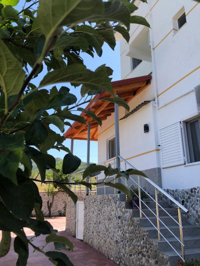 Hotel Apostoli Përmet Exterior foto